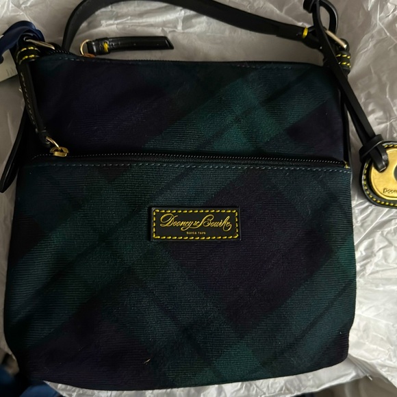 Dooney & Burke crossbody - Picture 1 of 7
